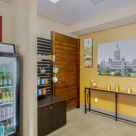The Capitol Hotel Hartford Extérieur photo
