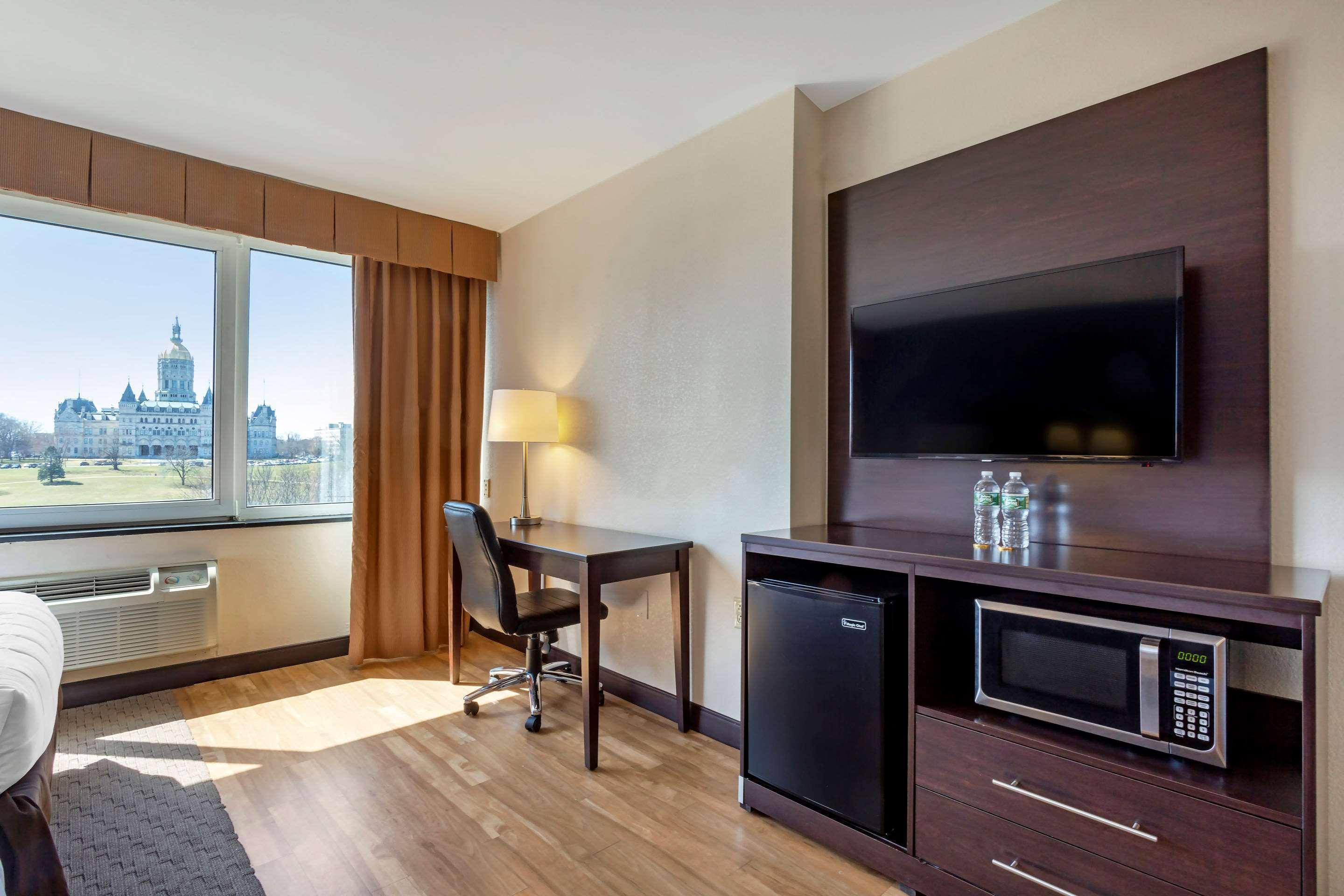 The Capitol Hotel Hartford Extérieur photo