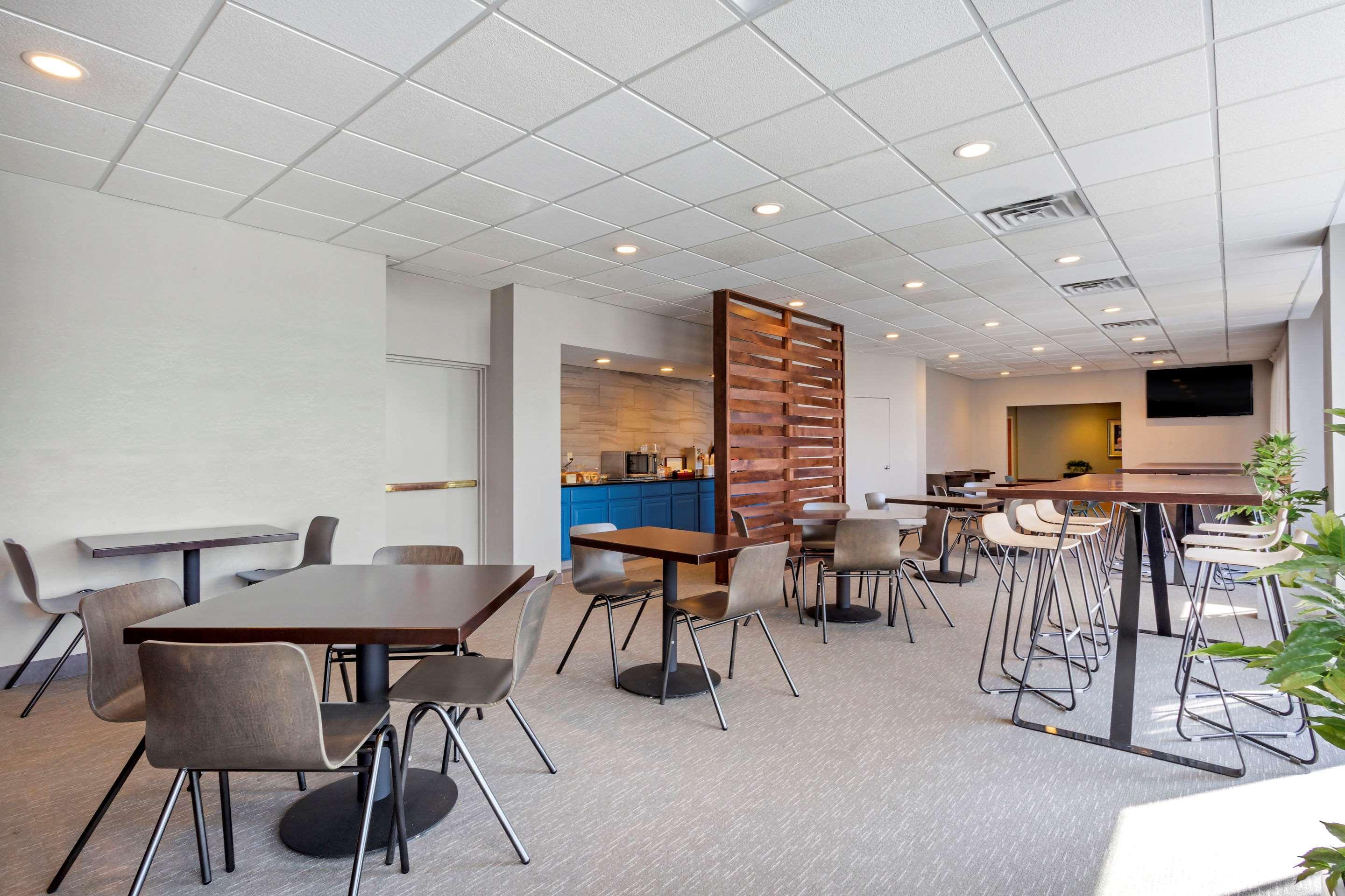 The Capitol Hotel Hartford Extérieur photo
