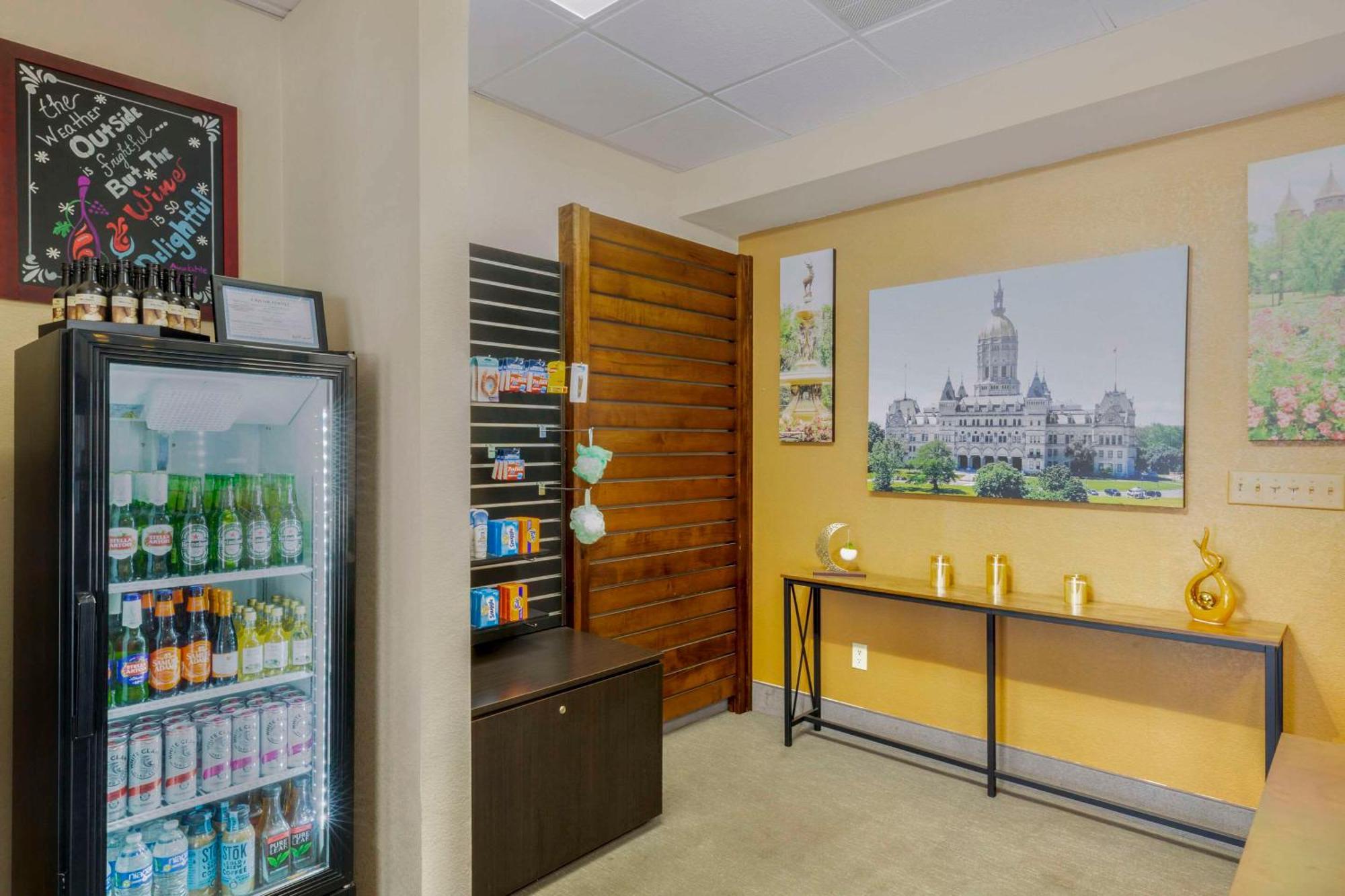 The Capitol Hotel Hartford Extérieur photo