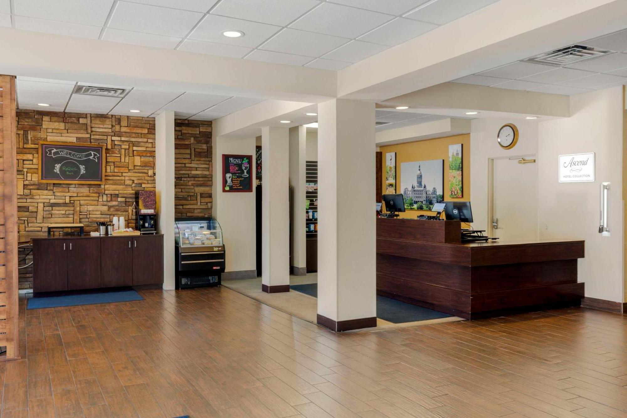 The Capitol Hotel Hartford Extérieur photo